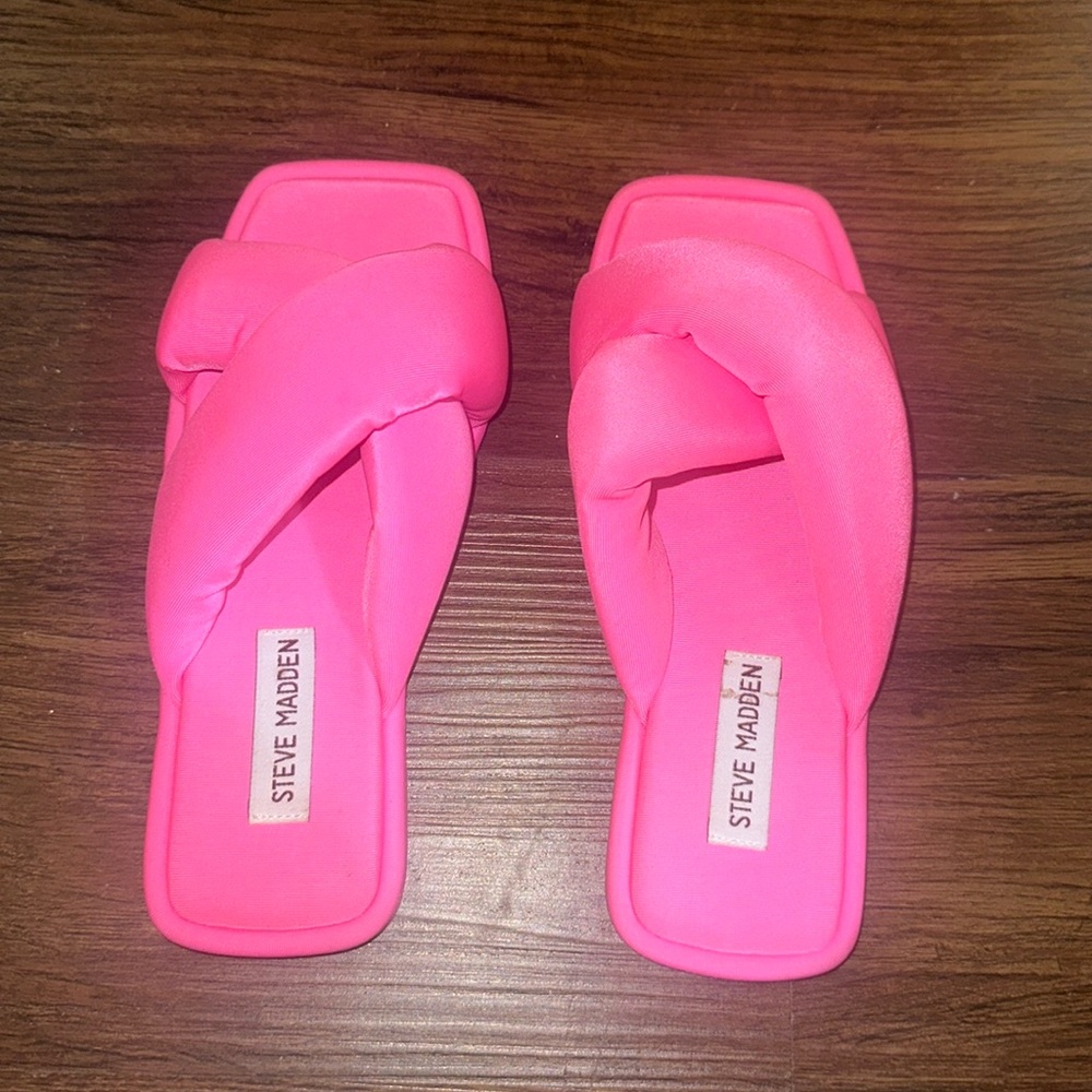 Steve Madden slip on